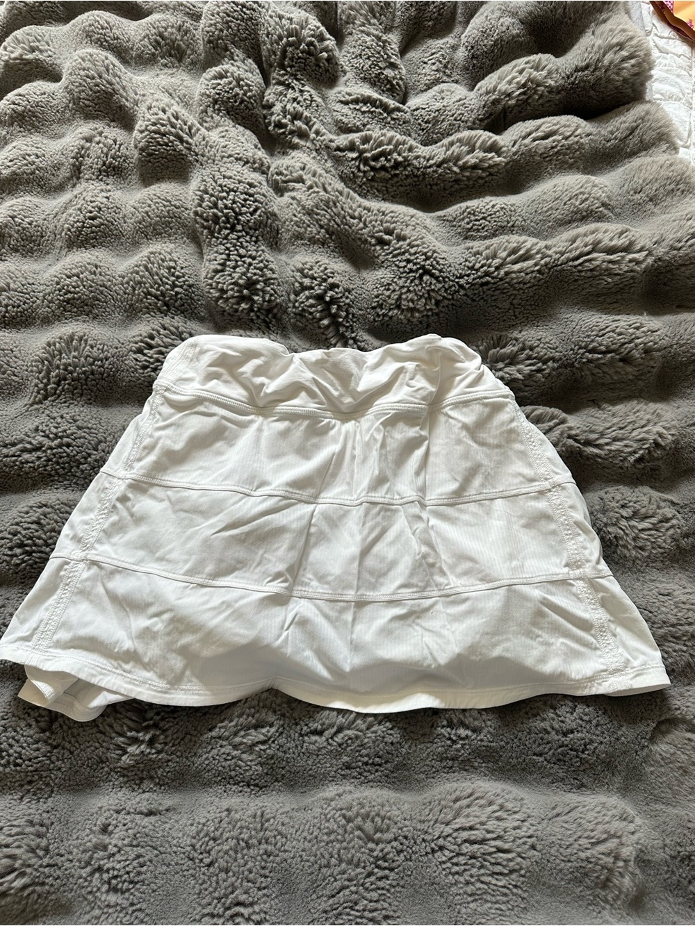 lululemon athletica White Tiered Mini Skirt
